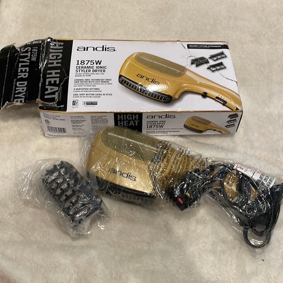 Andis Hair Dryer Ceramic Ionic Styler - Open Box Condition - 2 attachments lost - Picture 1 of 7